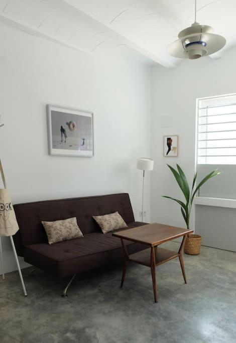Design Apartment Near City Center, Cool Popular Neighborhood Sevilla Eksteriør billede